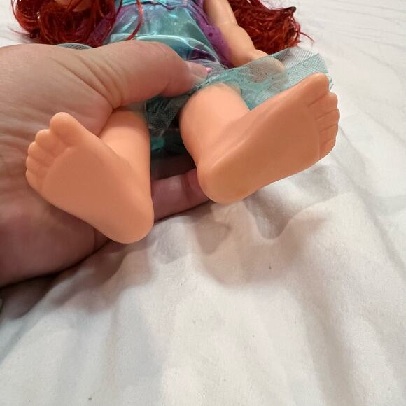 Disney Princess Ariel “Part of your World” Doll - Picture 6 of 10